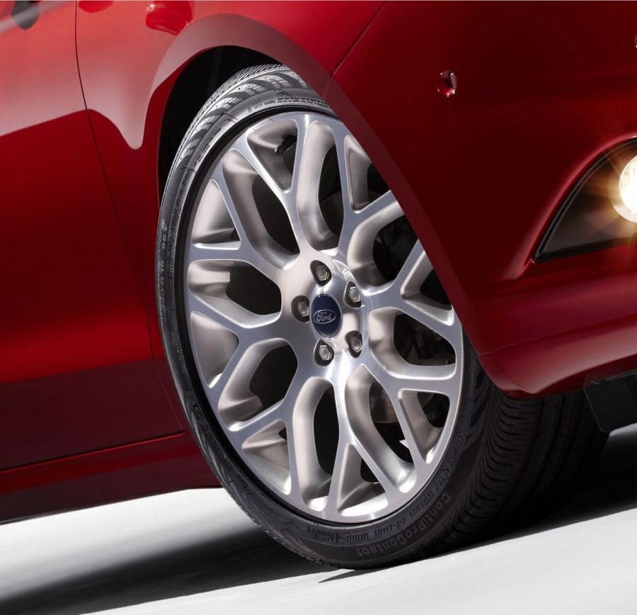  Ford Fusion 2013 года  (US) (фото 94 из 202)